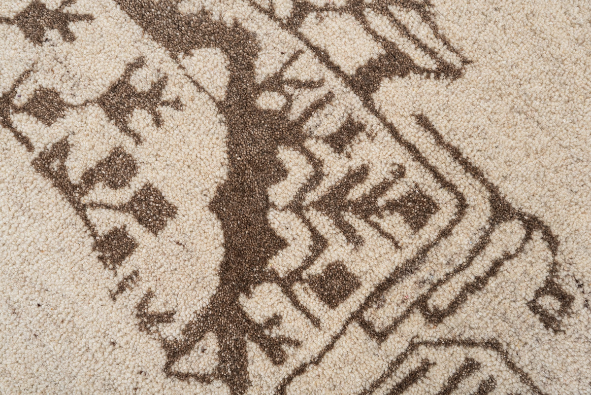 Ivory distressed traditional handmade wool and silk rug