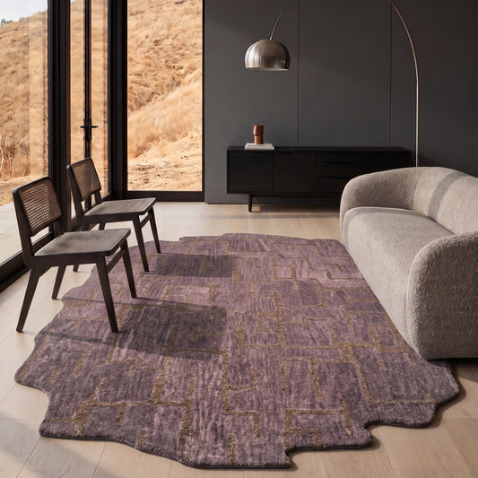 Tavren Shaped Rug